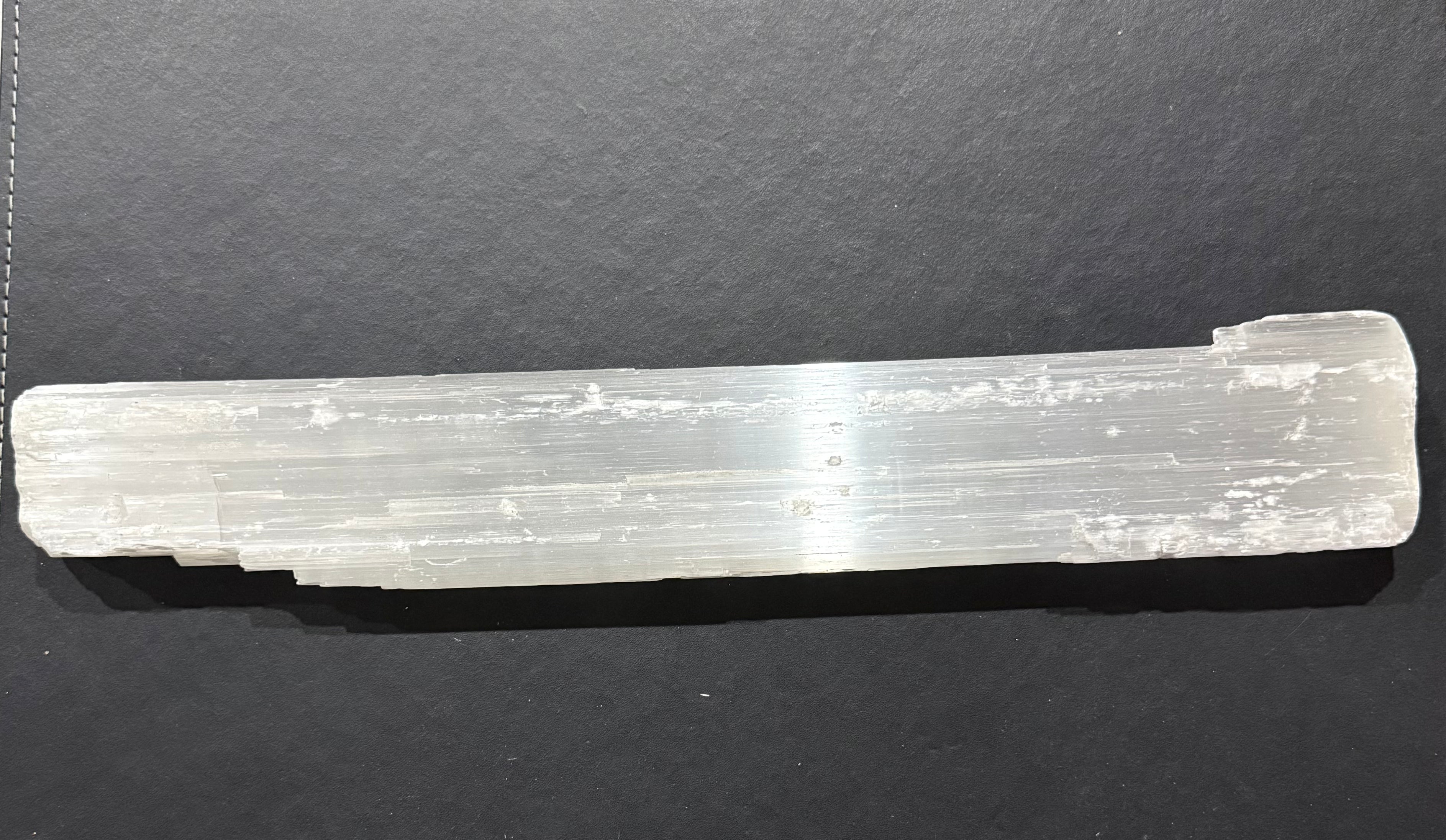 1.2kg 40Cm Selinite Wand